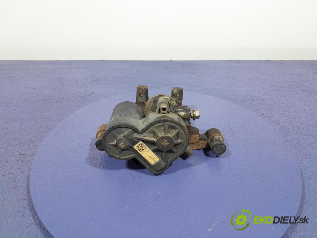 Mazda 3 2021 brzdič brzdový zad Vľavo: BCKA 26 990A