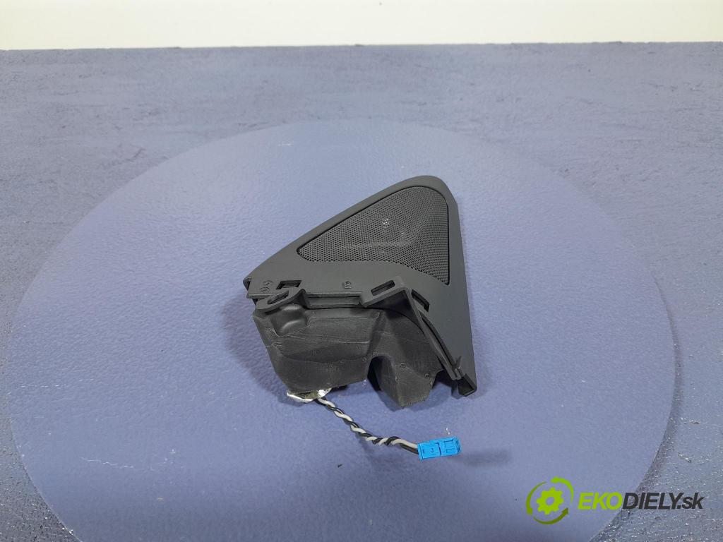 Bmw Seria 2 2021 Reproduktor / Subwoofer: 2622802