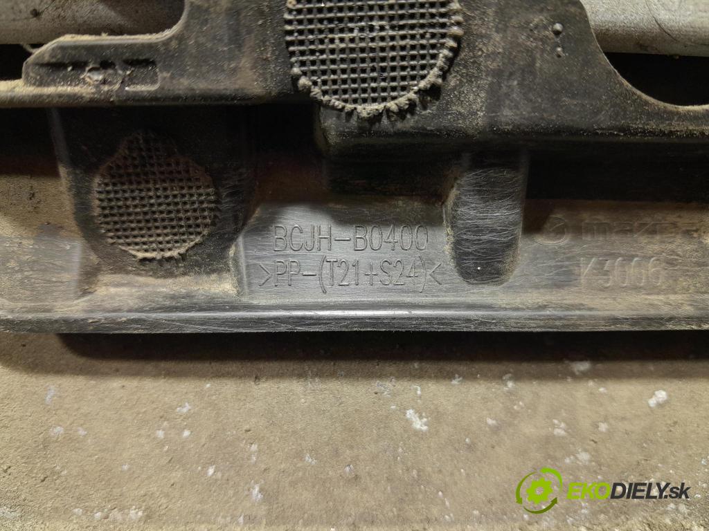 Mazda 3 2021 lišta Dekoratívne: Prah: BCJH-B0400