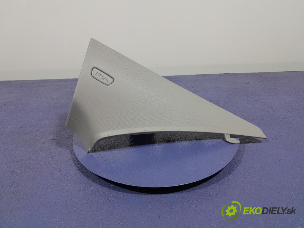 Bmw Seria 2 2021 kryt Plast: Interiéry: 7475556