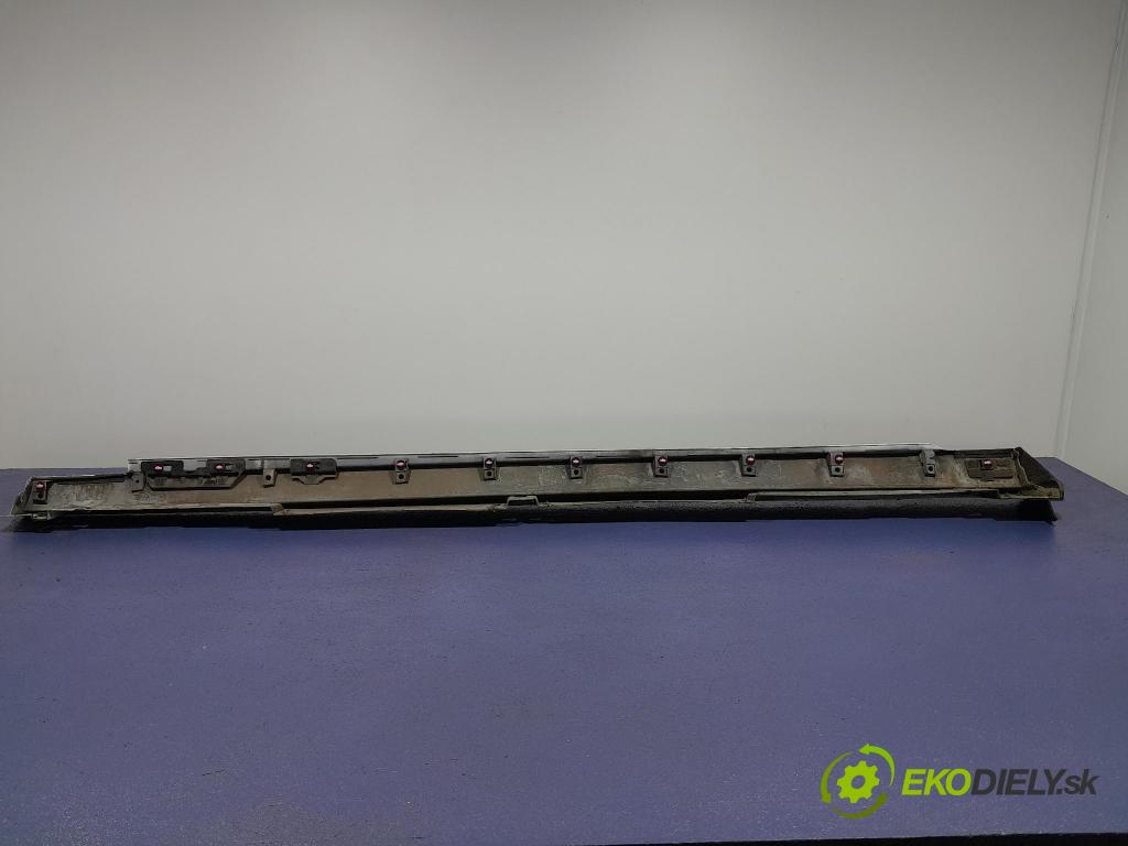 Mazda 3 2021 lišta Dekoratívne: Prah: BCJH-B0100