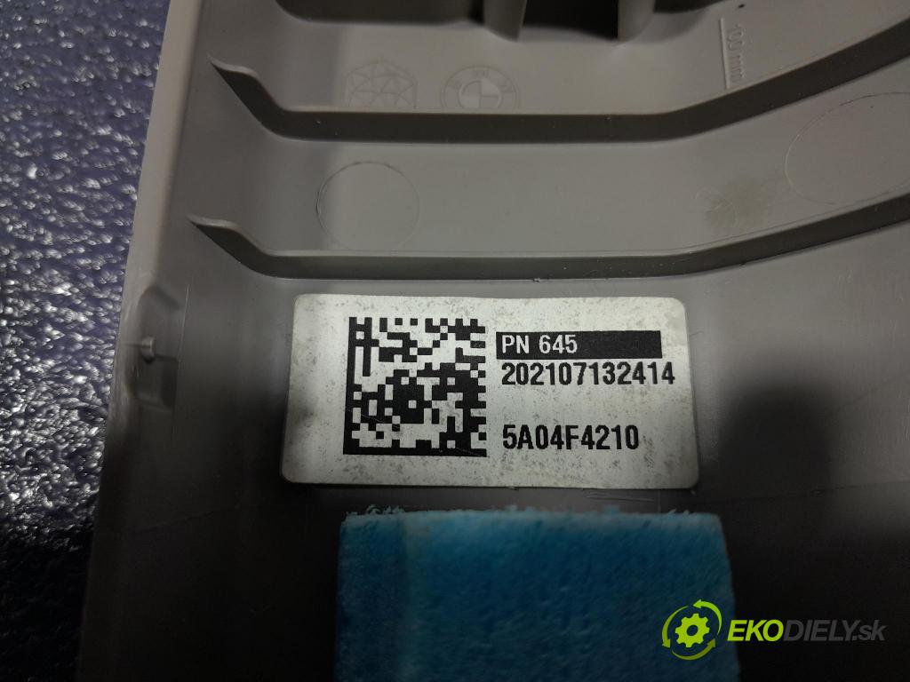 Bmw Seria 2 2021 kryt Plast: Interiéry: 7475554