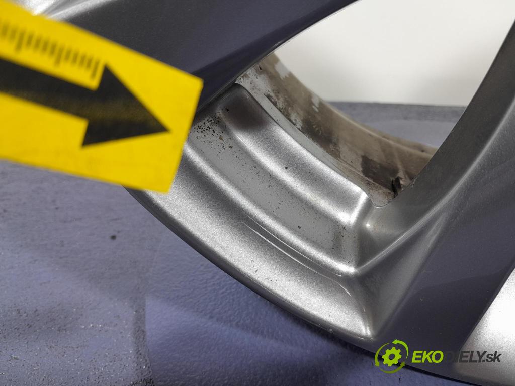 Mazda 3 2021 Ráfiky: Hlinikové: 9965 NO 6560