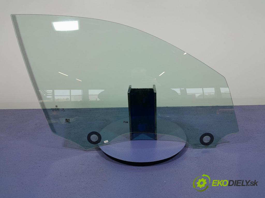 Bmw Seria 2 2021 sklo dvere Predné Prava: 7474356