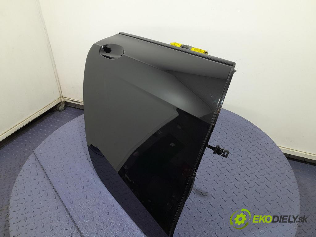 Bmw Seria 2 2021 dvere zad pravé