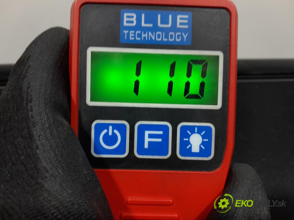 Bmw Seria 2 2021 dvere zad pravé