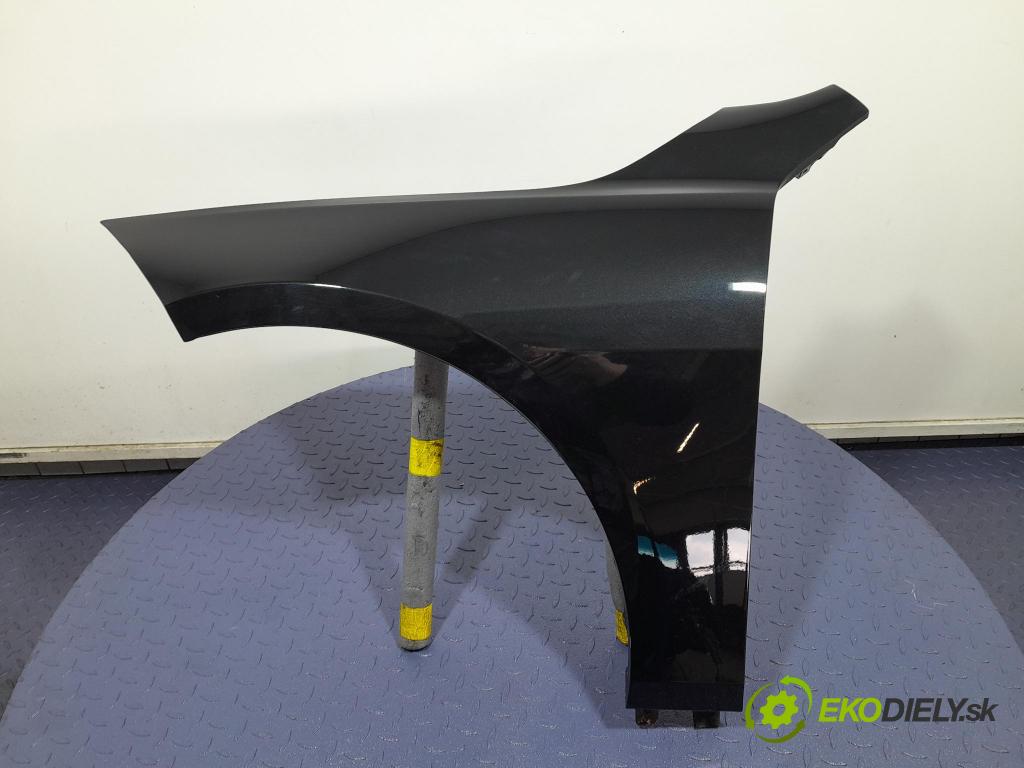 Bmw Seria 2 2021 blatník Predné Vľavo:
