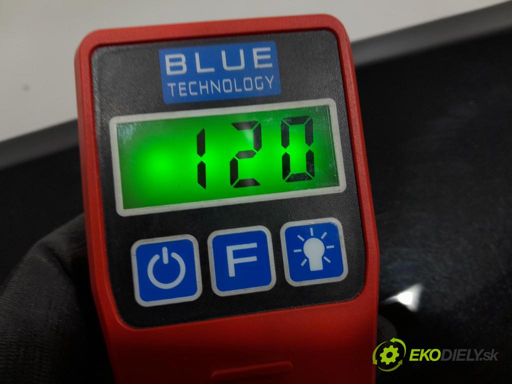 Bmw Seria 2 2021 blatník Predné Vľavo: