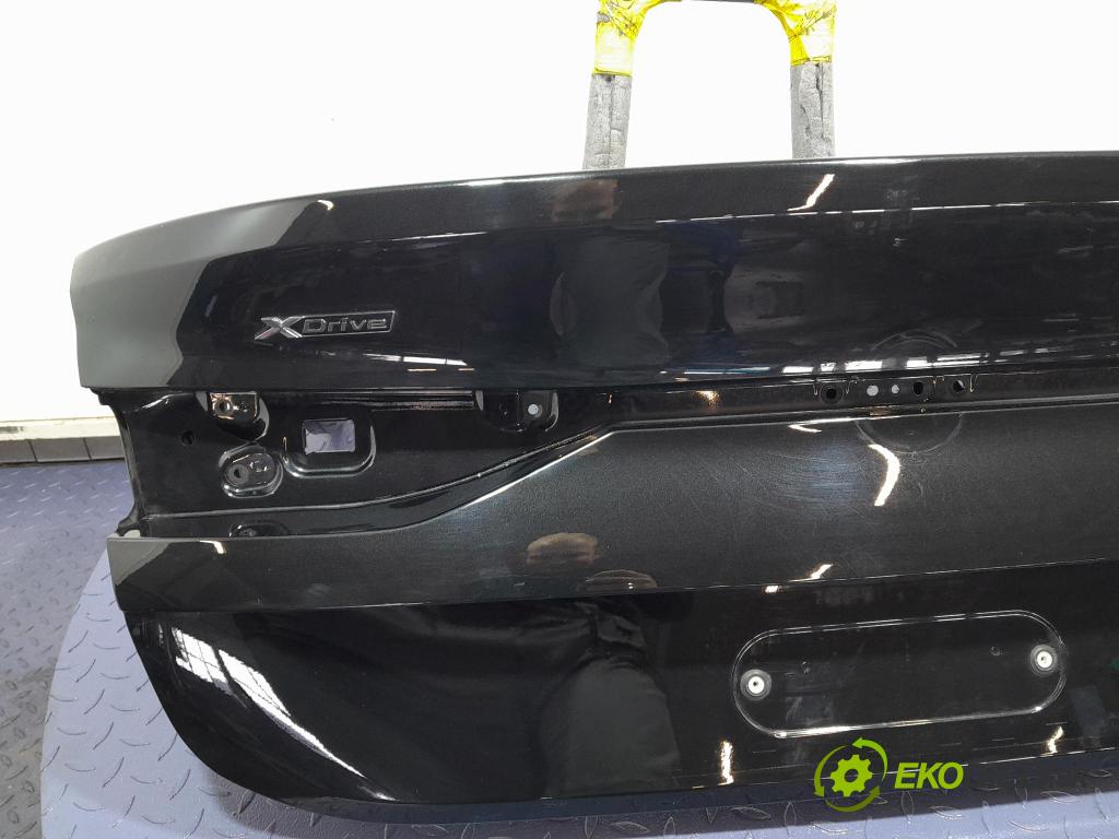 Bmw Seria 2 2021 zadna dveře kufra: kufra: