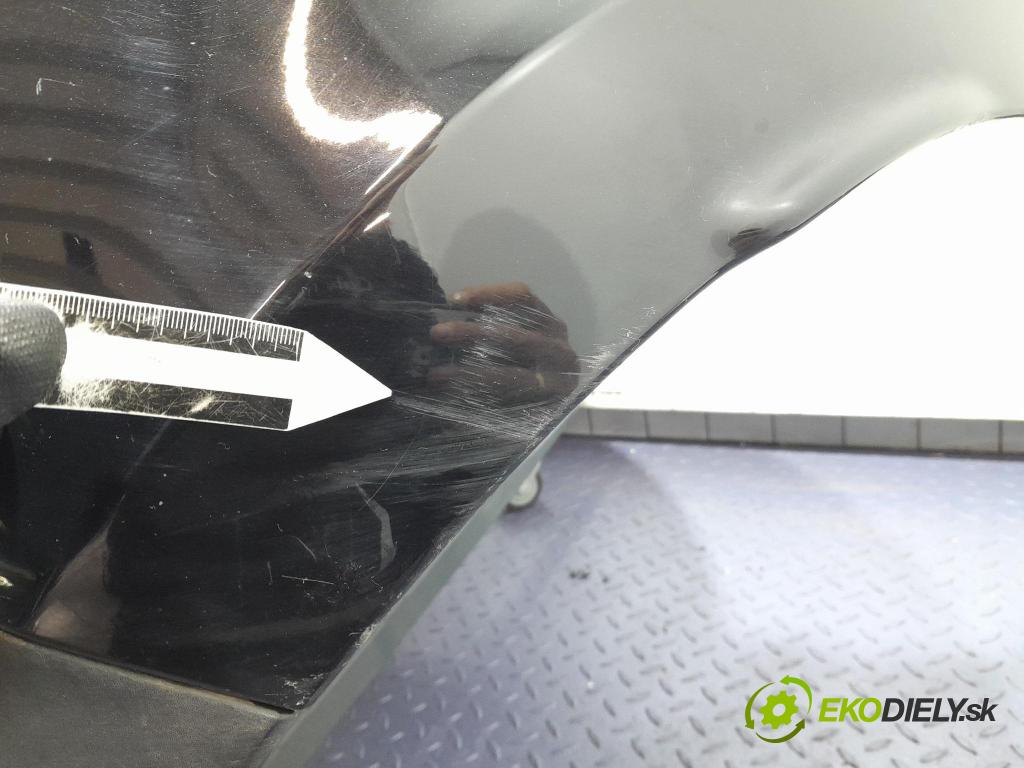 Renault Clio 2014 nárazník Zad: