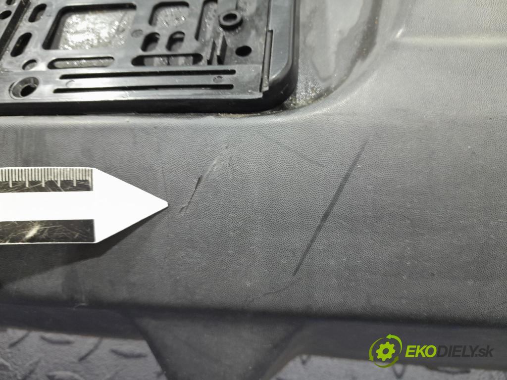 Renault Clio 2014 nárazník Zad: