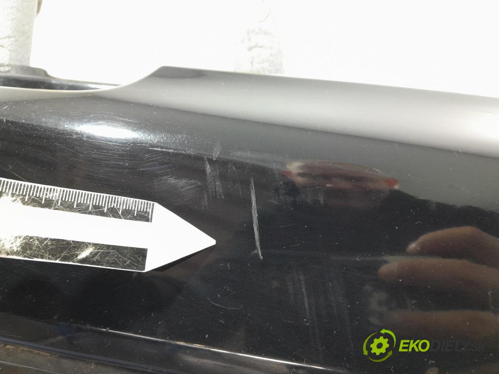 Renault Clio 2014 nárazník Zad: