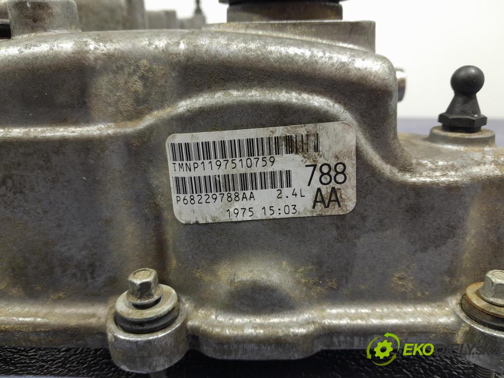 Jeep Cherokee 2016 kryt Ventily: P68229788AA