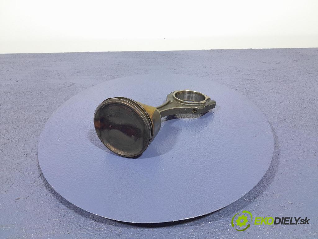 Jeep Cherokee 2016 piest