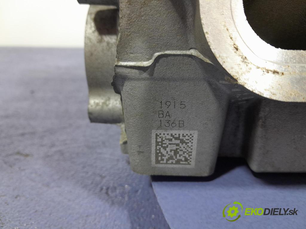 Jeep Cherokee 2016 Hlava: Motor: 05047338AE