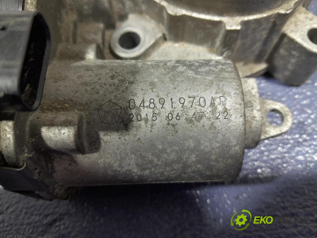 Jeep Cherokee 2016 škrticí klapka 04891970AB