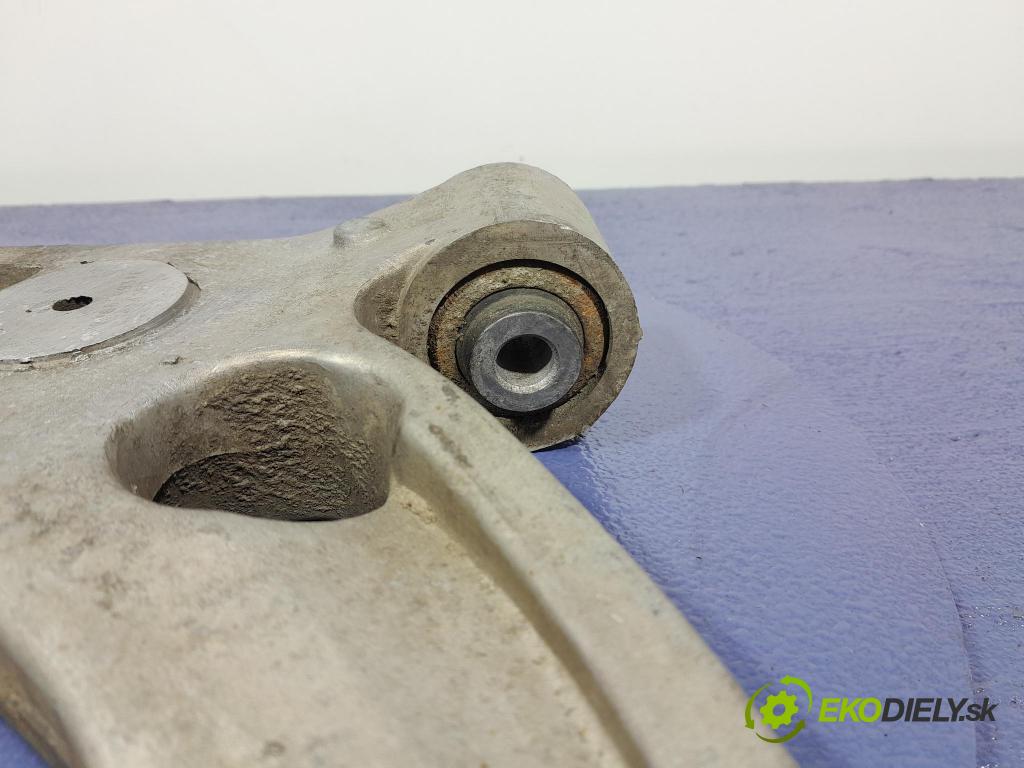 Jeep Cherokee 2016 Predné Vľavo: 259AA