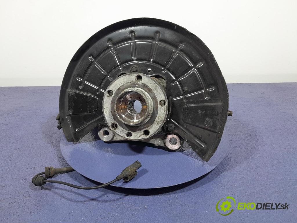 Jeep Cherokee 2016 náboj ľavá 04877889AC