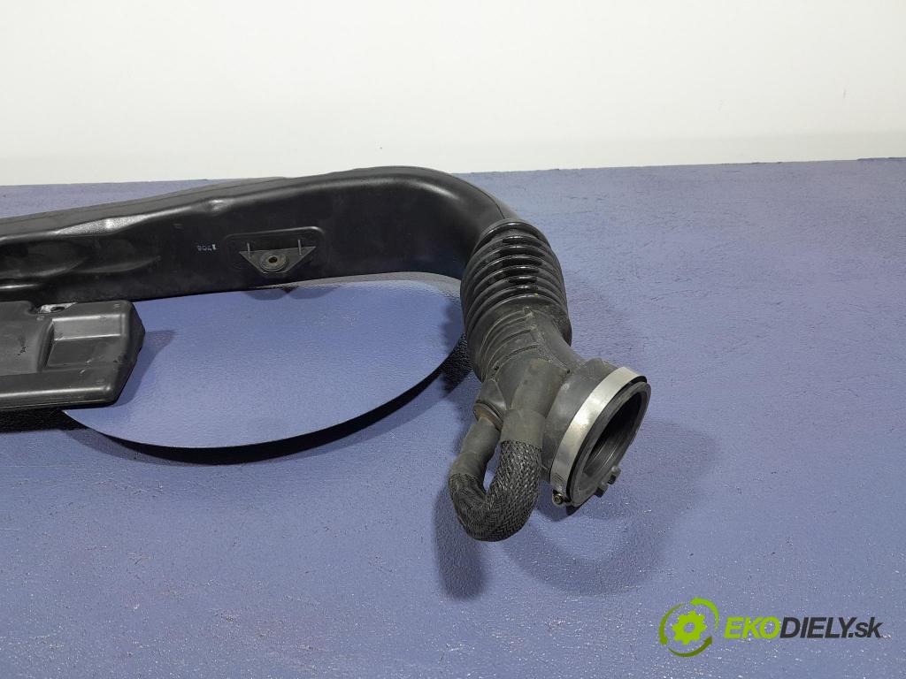 Jeep Cherokee 2016 Prívod: Vzduch: 68211695AB