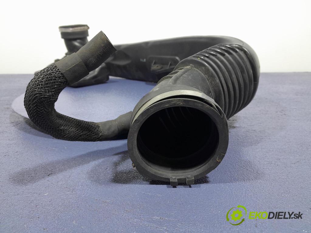 Jeep Cherokee 2016 Prívod: Vzduch: 68211695AB