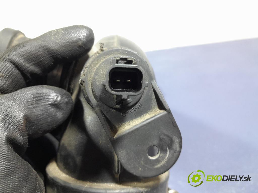 Jeep Cherokee 2016 Prívod: Vzduch: 68211695AB