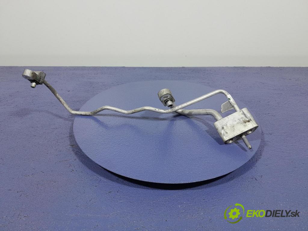 Jeep Cherokee 2016 rúrka Klimatizácia: 68194991AD