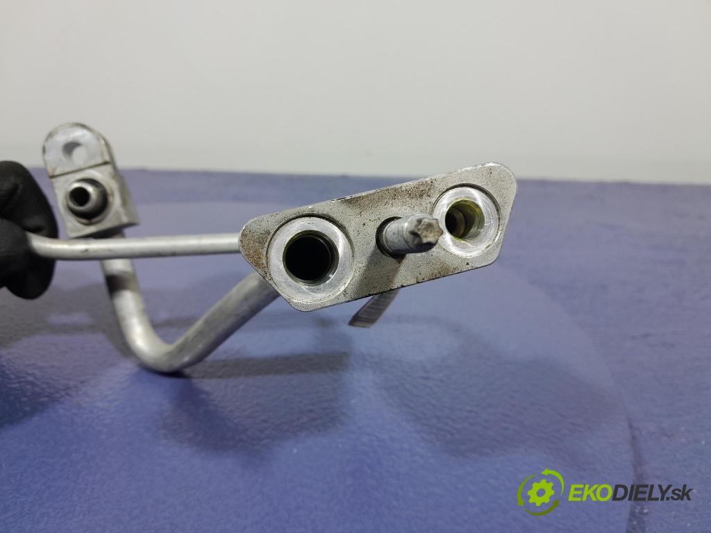 Jeep Cherokee 2016 rúrka Klimatizácia: 68194991AD