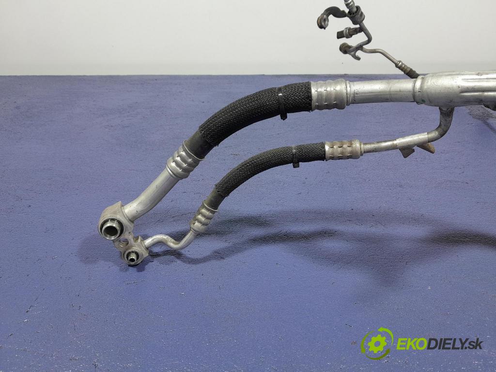 Jeep Cherokee 2016 rúrka Klimatizácia: 68103256AF