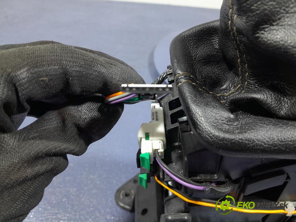 Jeep Cherokee 2016 Páka: Zmeny: P1UT661X9AG