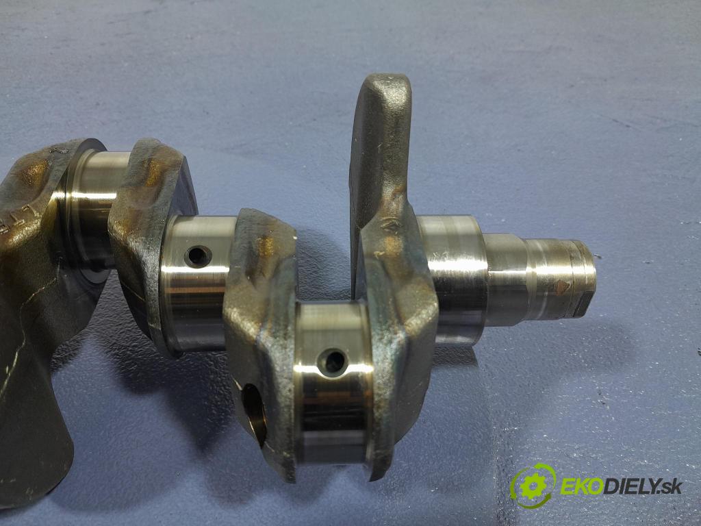 Audi A3 2020 Hřídel: Kľuka: 05EA