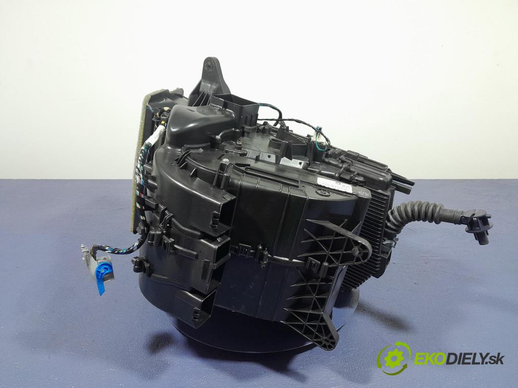 Jeep Cherokee 2016 radiator 68247608AE