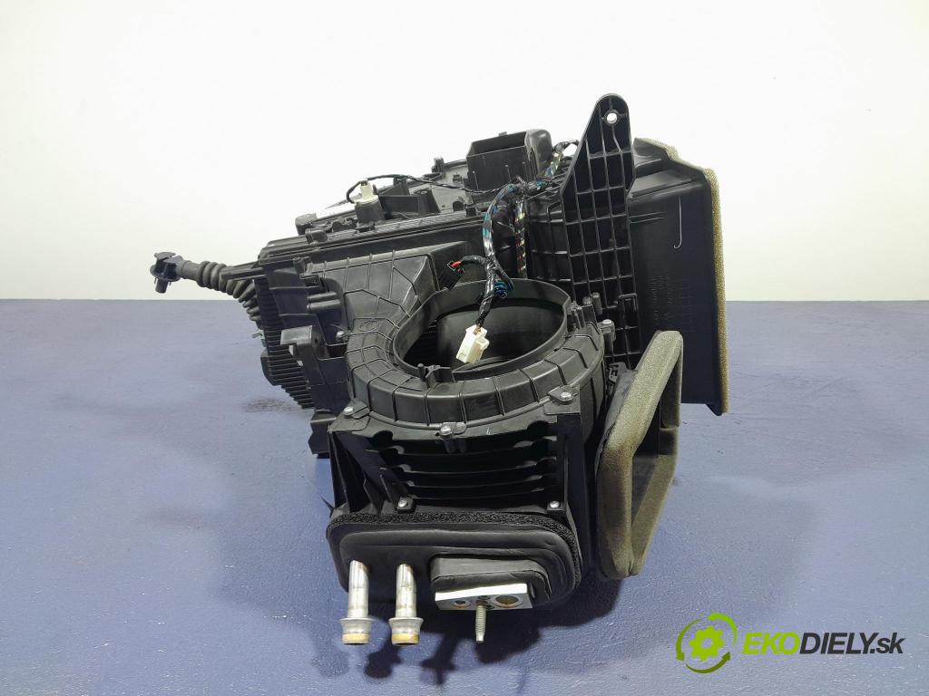 Jeep Cherokee 2016 radiator 68247608AE