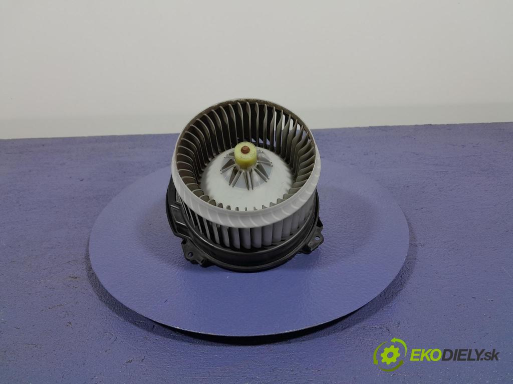 Jeep Cherokee 2016 ventilátor Vzduch: AY6271