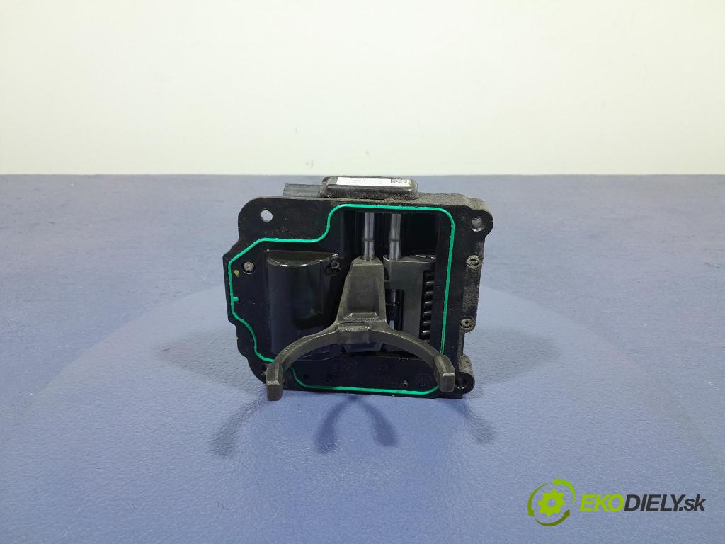 Jeep Cherokee 2016 řídící jednotka P68282446AA