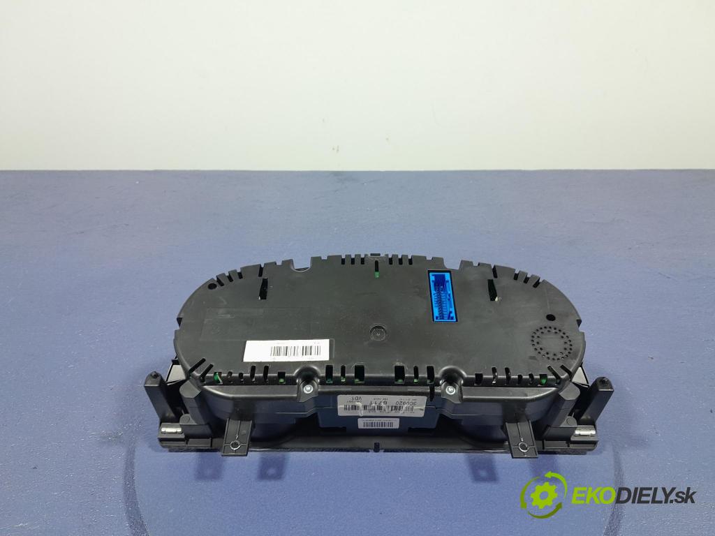 Vw Passat 2009 Přístrojová deska 3C0920871T