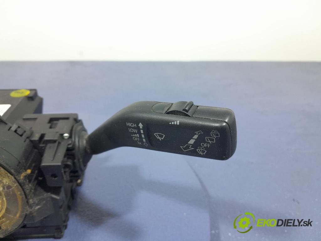 Vw Passat 2009 prepínač Komplex: 3C9953513AF