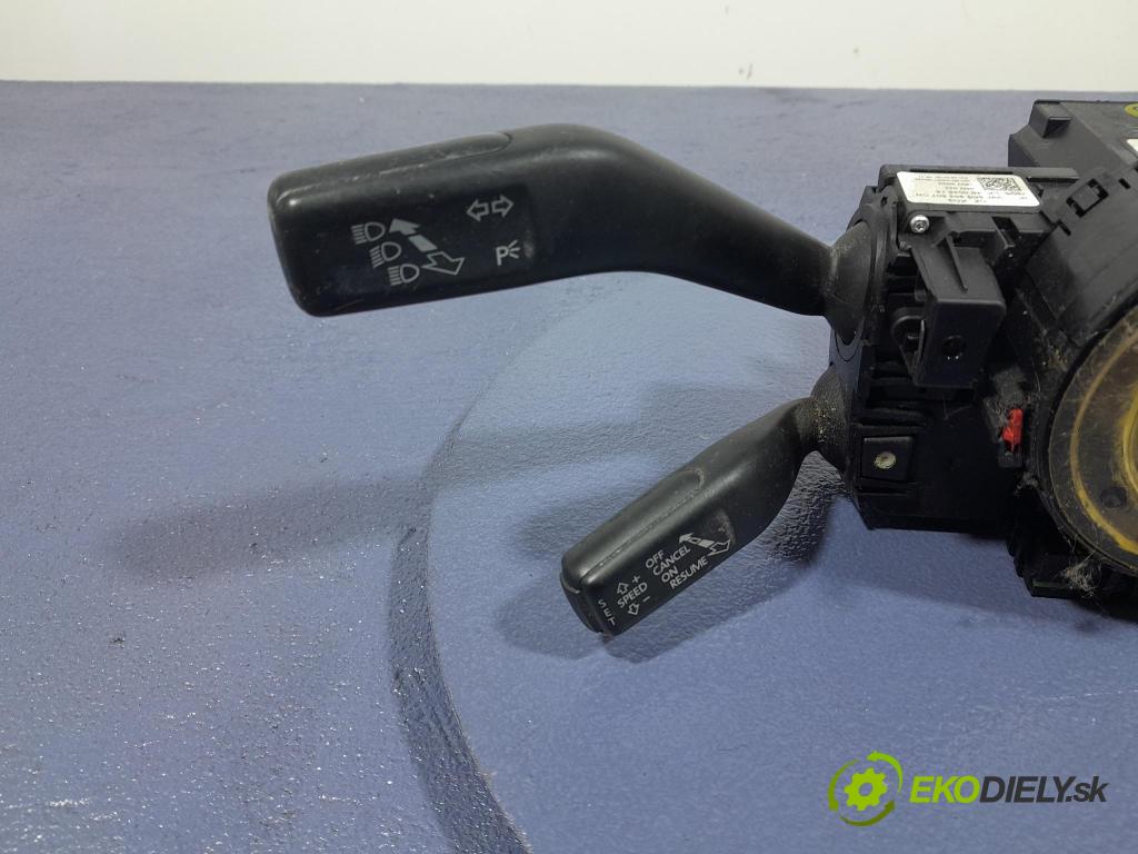 Vw Passat 2009 prepínač Komplex: 3C9953513AF