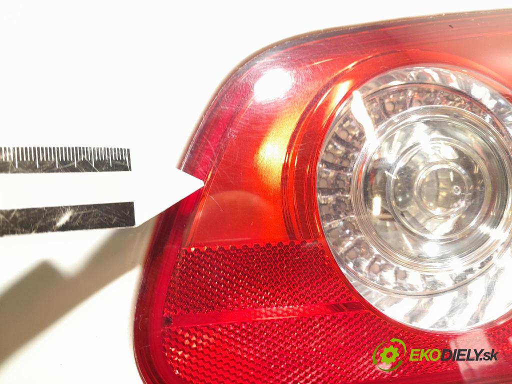 Vw Passat 2009 zadna dveře kufra: kufra: