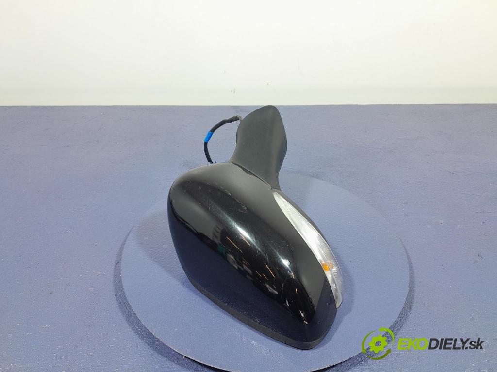 Renault Clio 2014 zrkadlo pravé