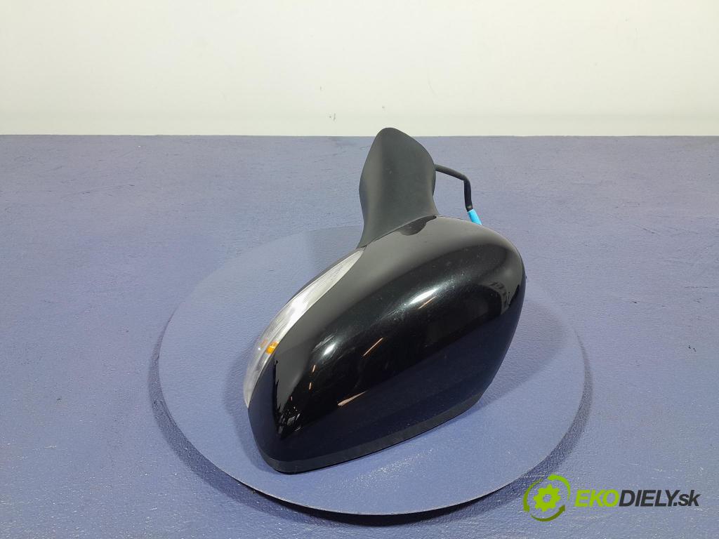 Renault Clio 2014 zrkadlo Vľavo: