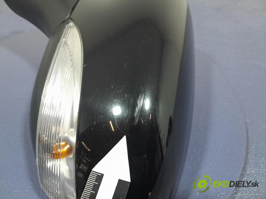 Renault Clio 2014 zrkadlo Vľavo: