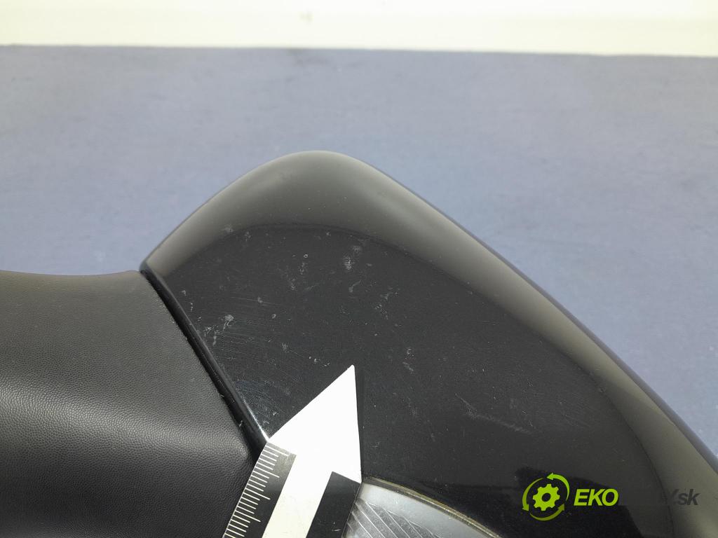 Renault Clio 2014 zrkadlo Vľavo: