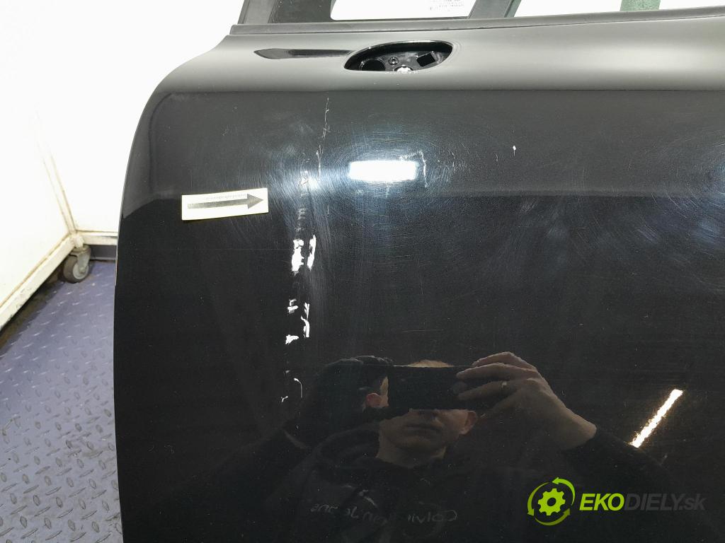 Renault Clio 2014 dvere Predné Vľavo: