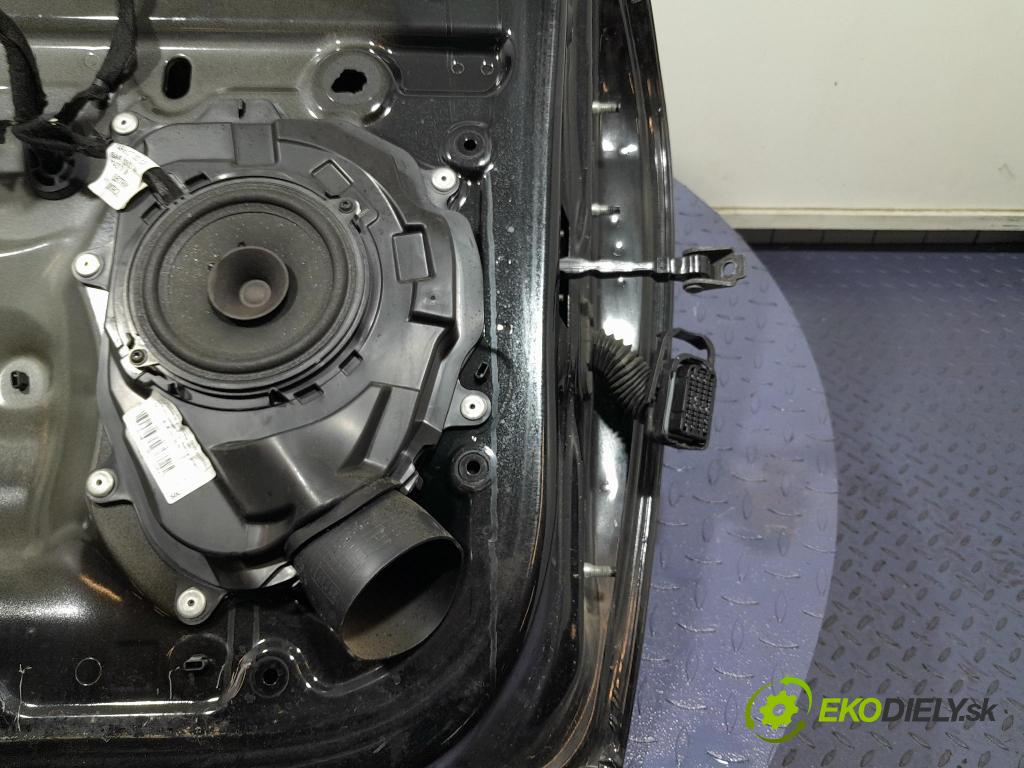 Renault Clio 2014 dvere Predné Vľavo: