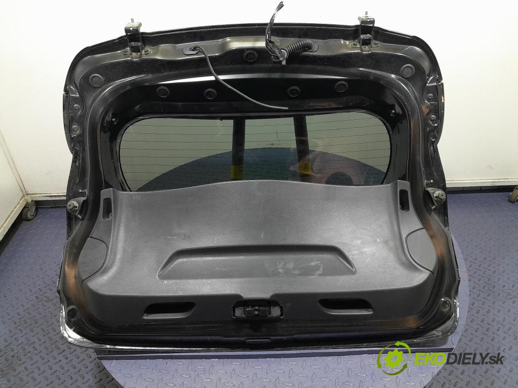 Renault Clio 2014 zadna dveře kufra: kufra: