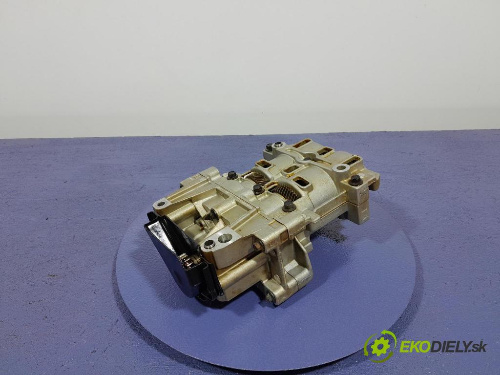 Jeep Cherokee 2016 čerpadlo oleja 6170453