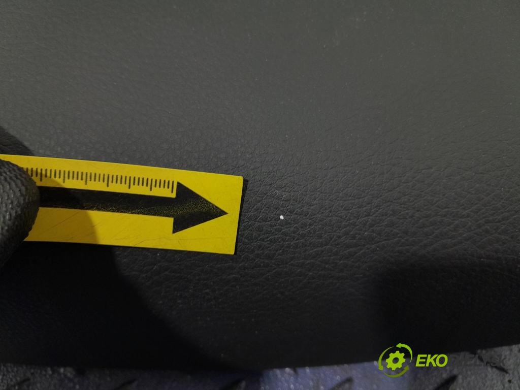 Bmw Seria 2 2021 sedačke: Set.: