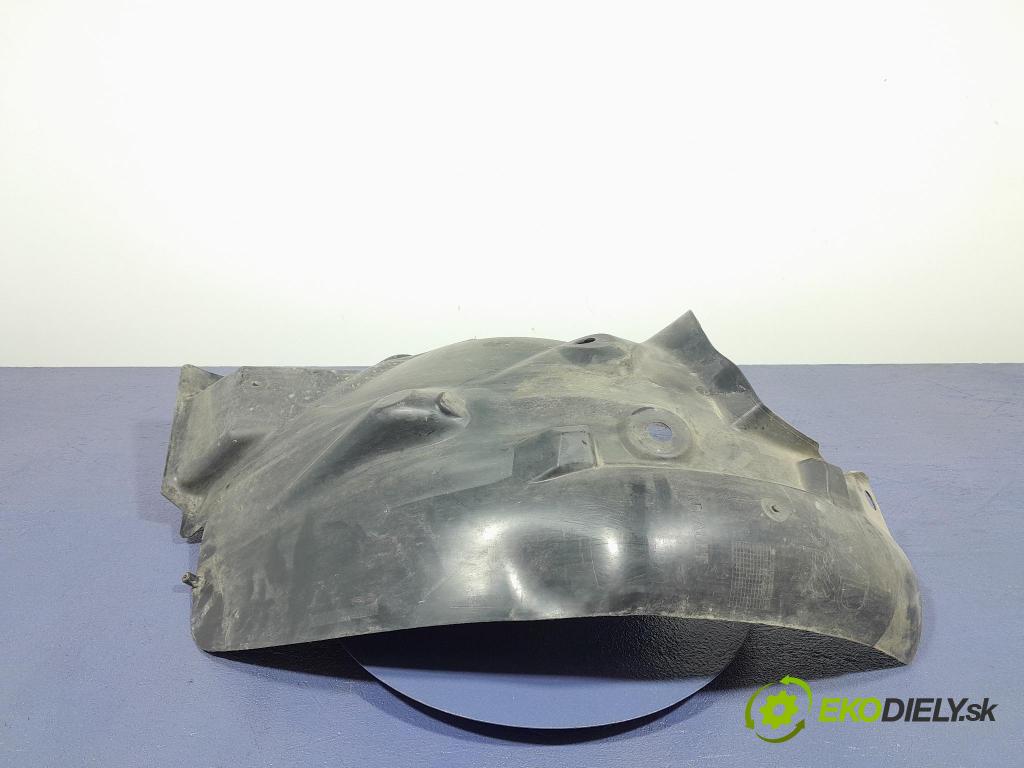 Renault Clio 2014 Blatník: Plastové: Predné 638425497R