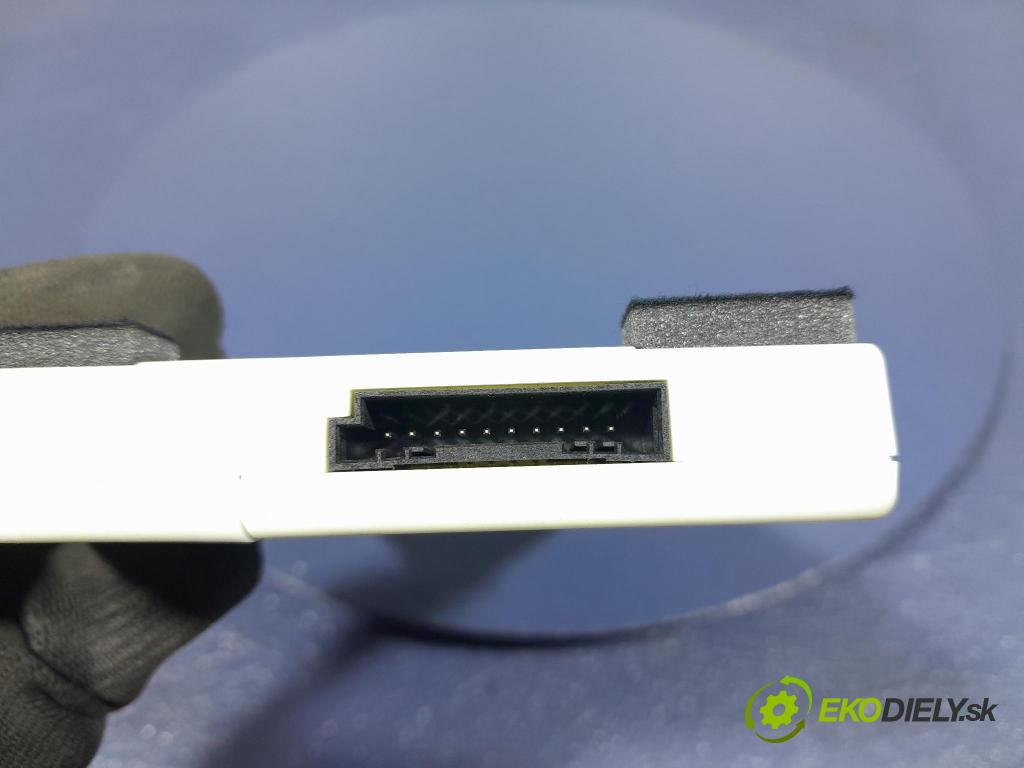 Bmw Seria 2 2021 riadiaca jednotka 5A4B459