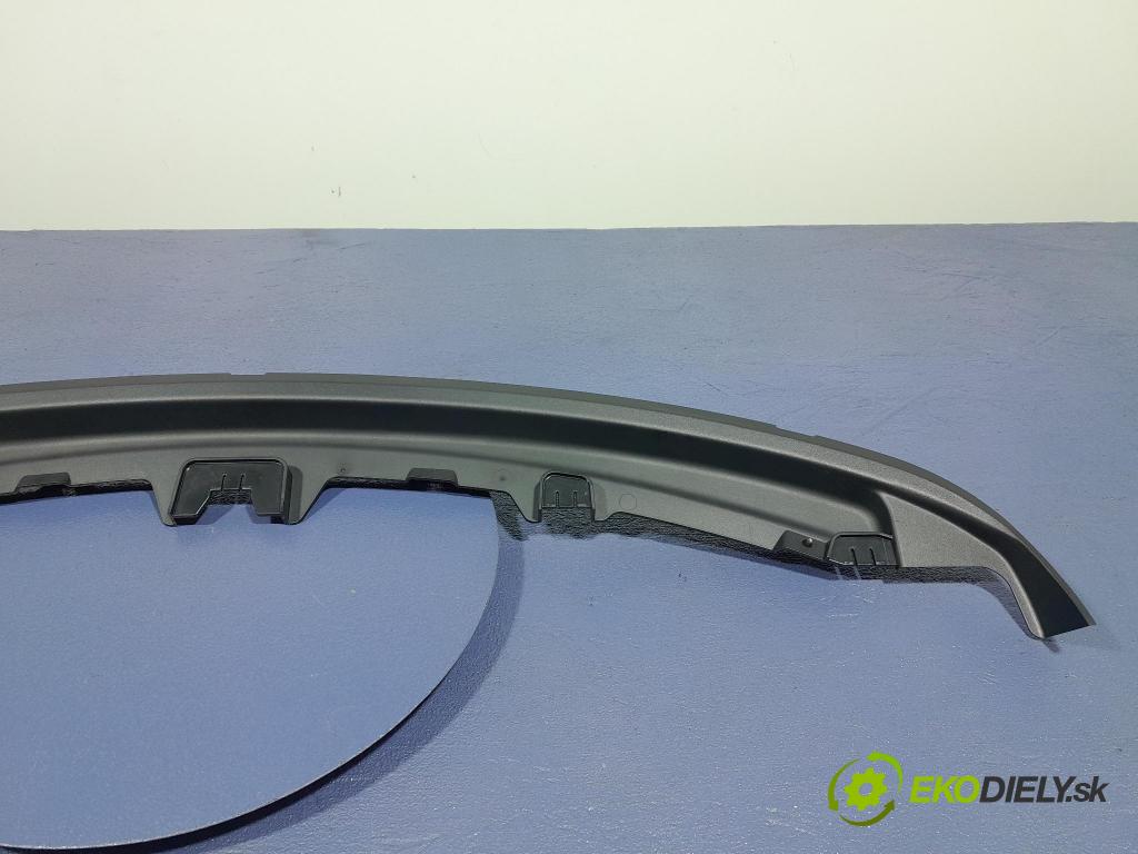 Bmw Seria 2 2021 kryt Plast: Interiéry: 7475714